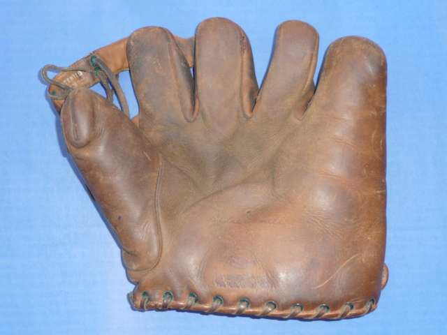 Eddie Farrell Spalding Front